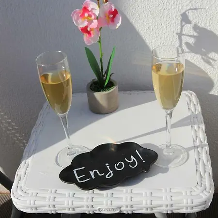 Center 2 - 300m 알부페이라