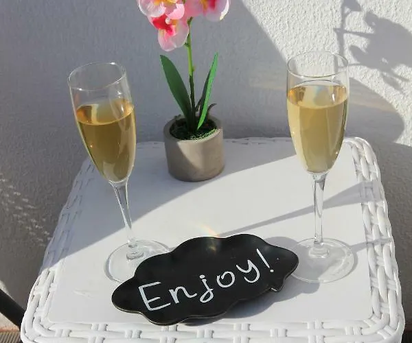 Center 2 - 300m Albufeira