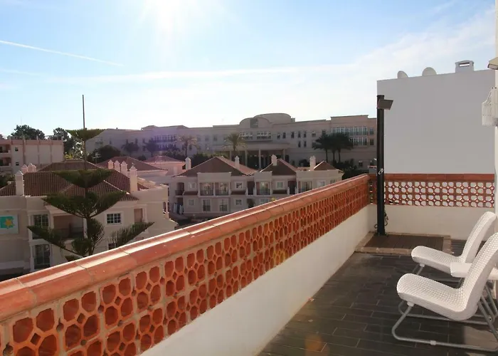 Center 2 - 300m Apartment *