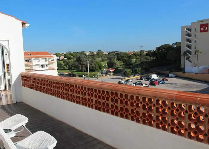 Apartment Center 2 - 300m Albufeira